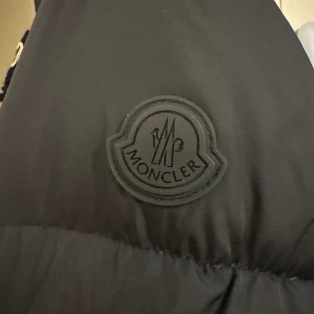 MONCLER ブラック ダウンジャケット TG 1 クリーニング済み
