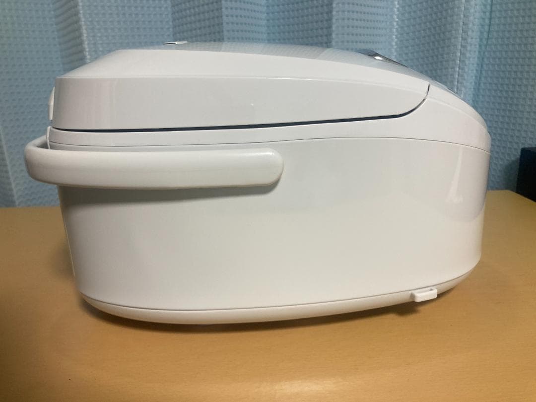 ★美品★2025年製TIGERJPW-Y100 IH 炊飯器 ジャー5.5合炊き