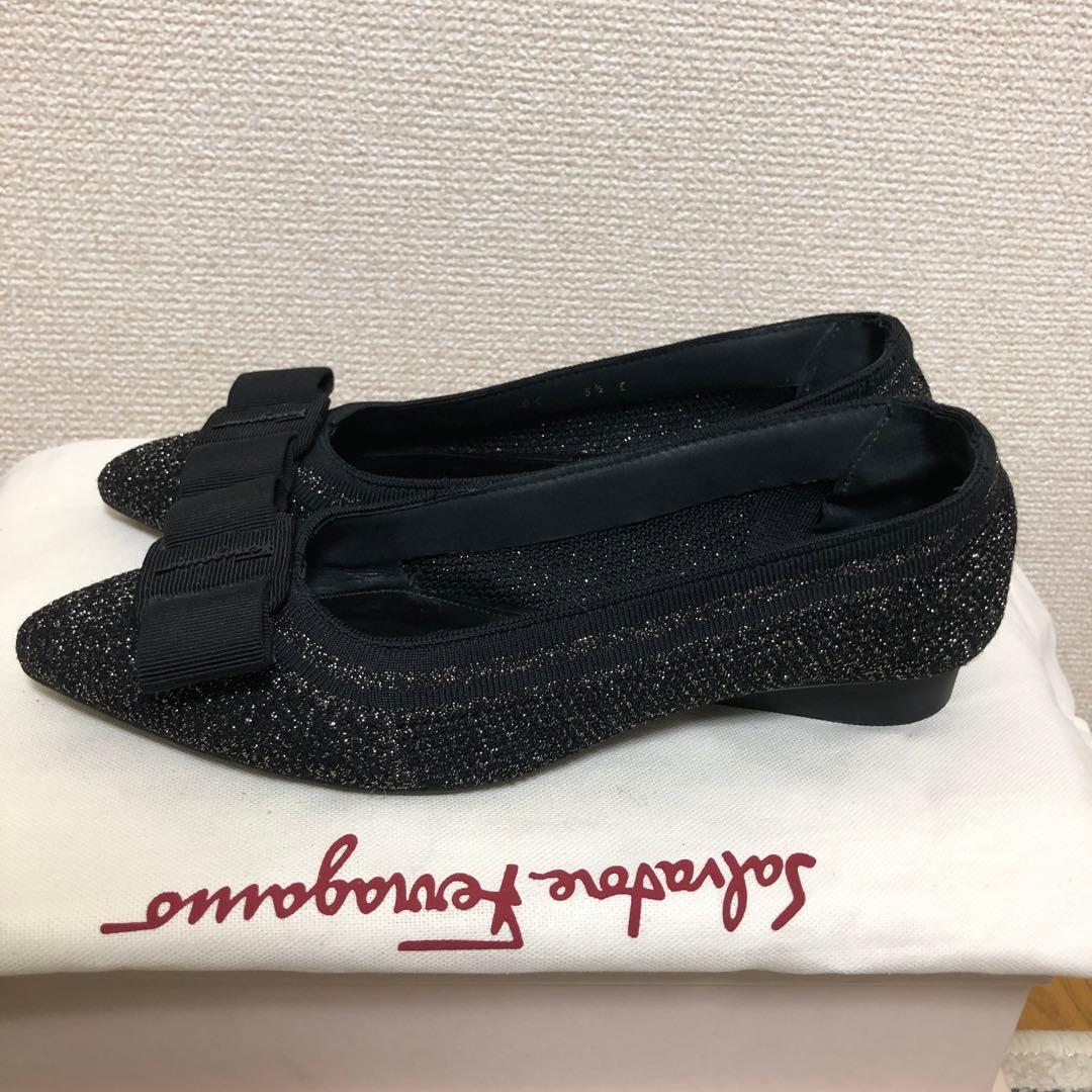 フェラガモ パンプス　フラット　VIVA 51/2C