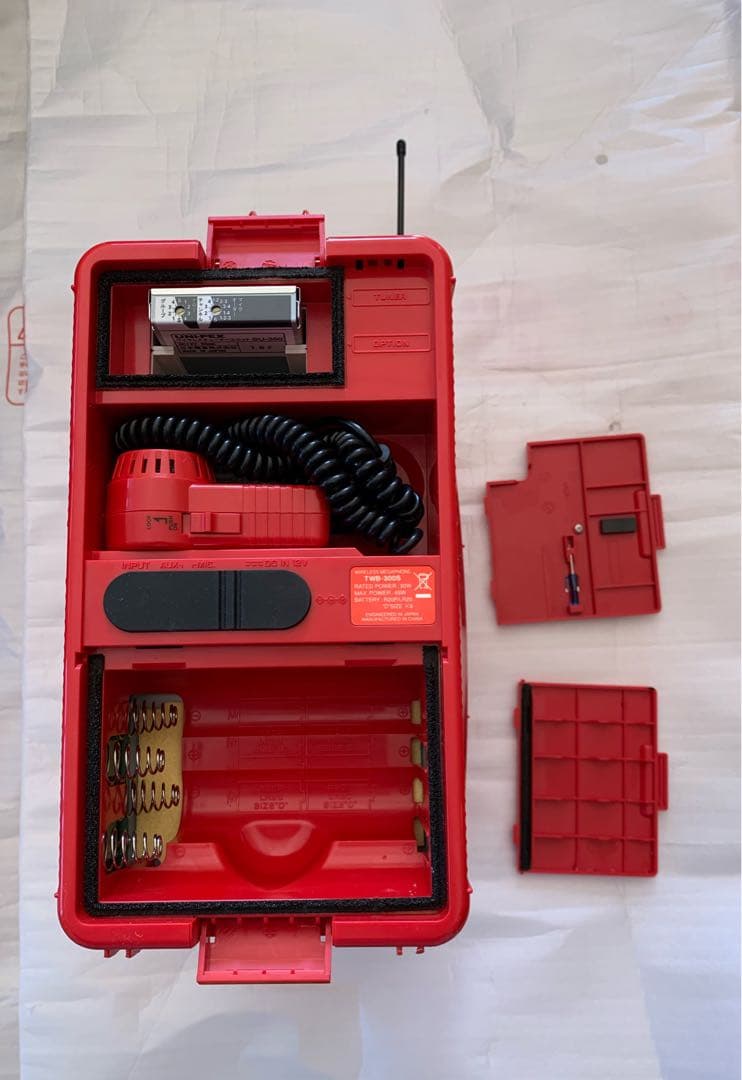 【Used goods】ワイヤレスマイク付きスピーカー選挙・防災、地域行事等最適