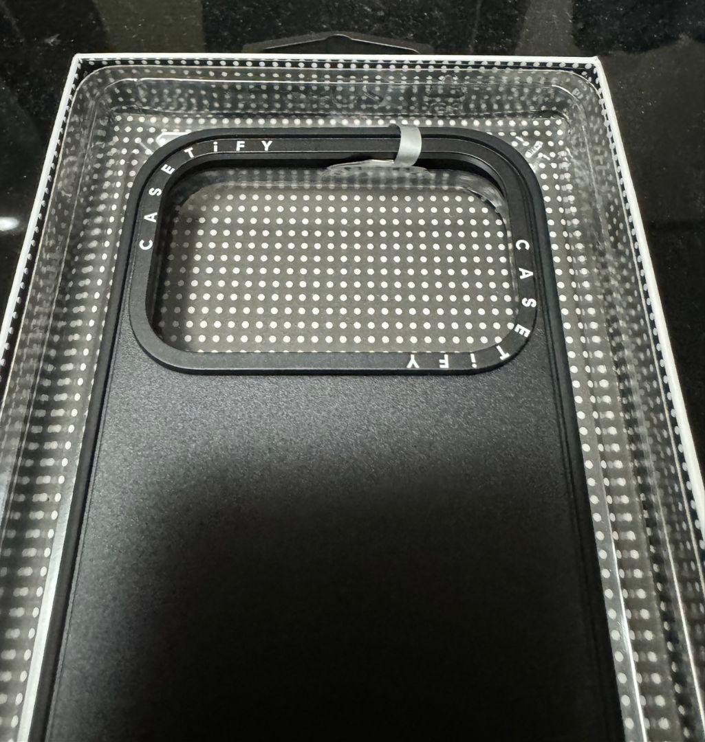 iPhoneアクセサリー CASETiFY Fragment GOD SELECTION 17pro