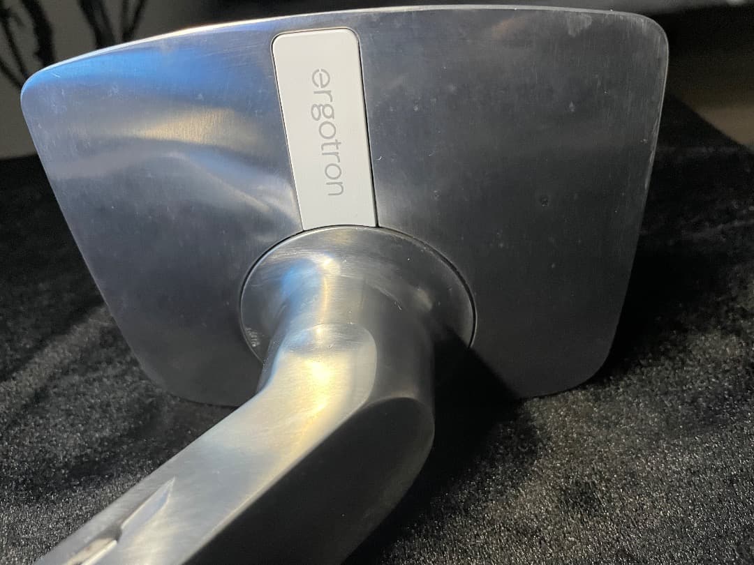 ergotron MXV モニターアーム スリム シルバー (ブラケット付）