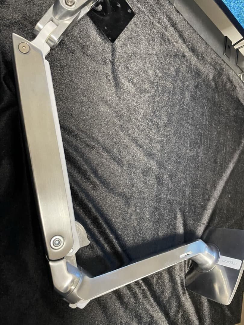 ergotron MXV モニターアーム スリム シルバー (ブラケット付）