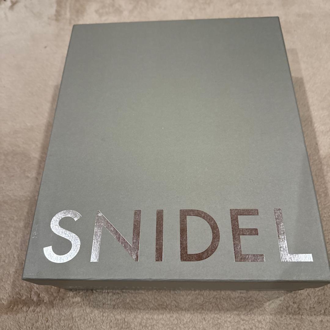 ブラックレザーショートブーツ　SNIDEL Mサイズ