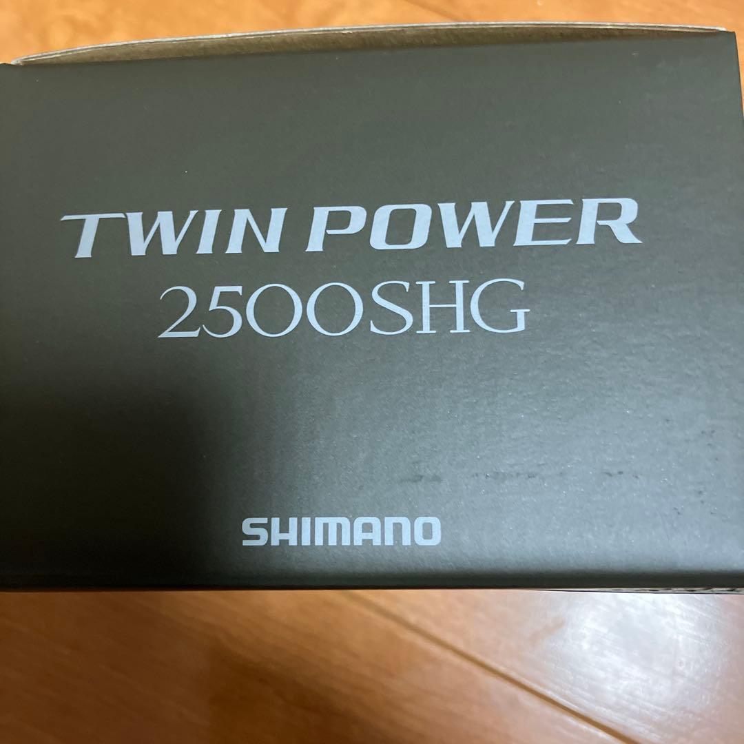 シマノ 24ツインパワー2500SHG