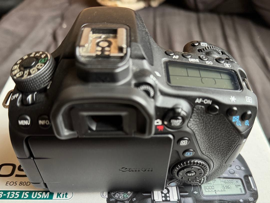 動作良好 Canon EOS 80D デジタル一眼レフカメラ