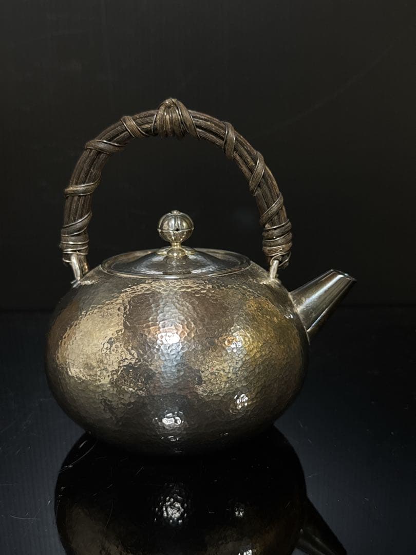 小振 純銀 羽田造 槌目 砲口 銀瓶 桐箱付 茶道具