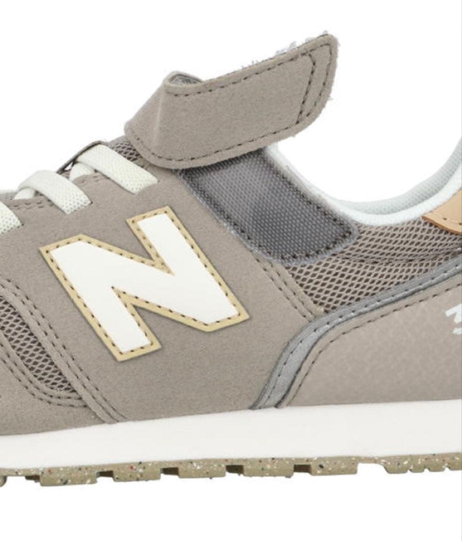 ☆新品未使用☆ ニューバランス YV373 ブラウン、ピンク/パープル2足まとめ