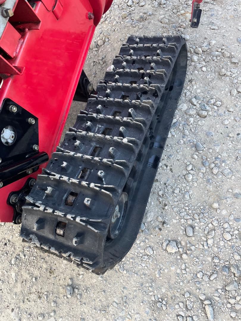 SSS先生にご購入いただきました。 ヤナセ除雪機　8-9G　　中古品