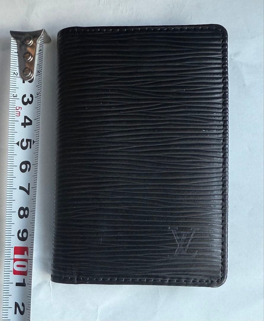 【未使用】ヴィトン　エピ　名刺入れ　Louis Vuitton