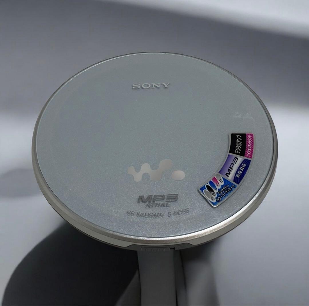 SONY ウォークマン ポータブルCDプレーヤーD-NE730　26セ321