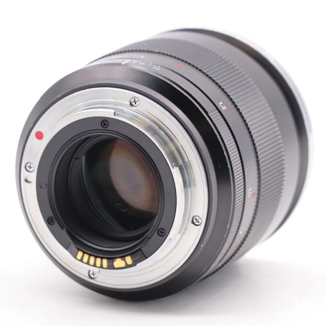 Carl Zeiss Planar T* 85mm F1.4 ZEキヤノンEF用