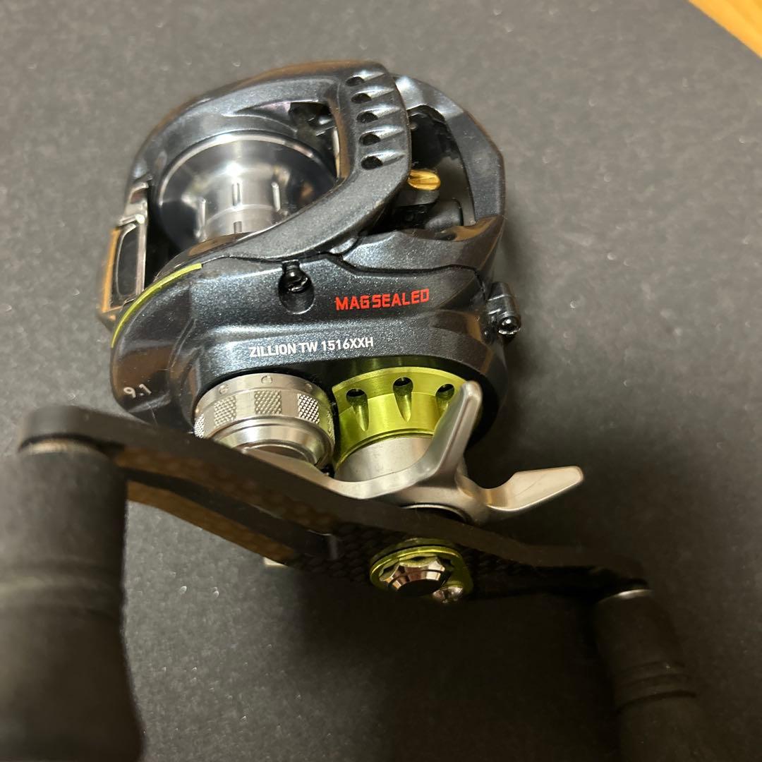 ダイワ TWS ベイトリール ジリオン ブラック/グリーン 値下げ交渉可