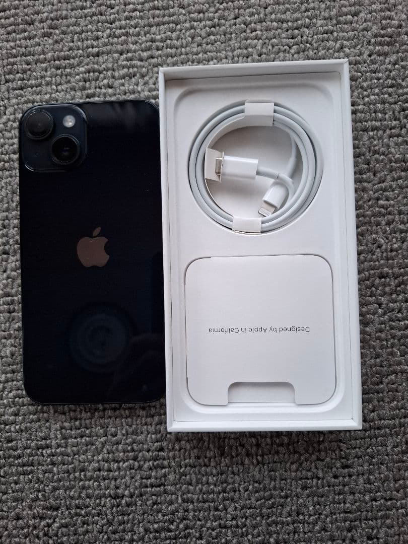 Apple iPhone 14 ミッドナイト 中古