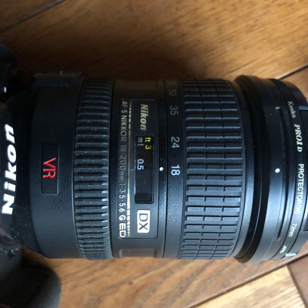 Nikon D300 デジタル一眼レフカメラ 18-200mmレンズ付き