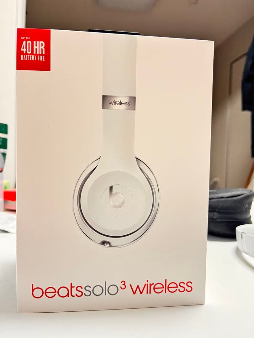 ヘッドホン Beats solo3wireless