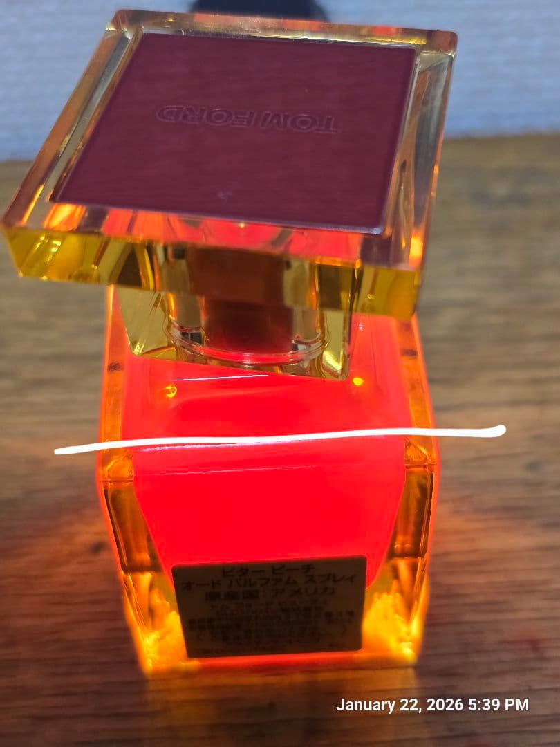 香水(ユニセックス) TOM FORD BITTER PEACH Eau de Parfum 30ml