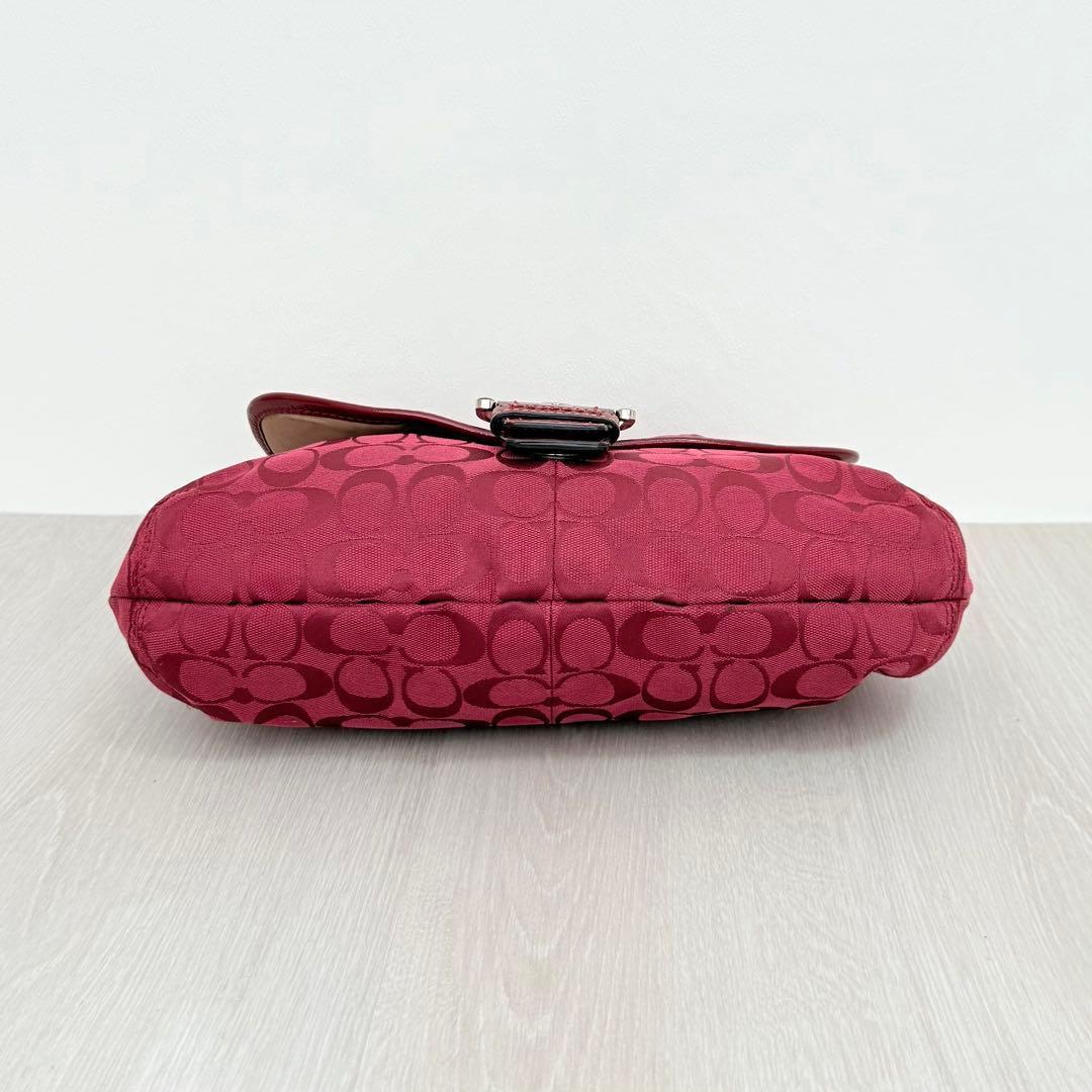 バッグ Coach Red Signature C Soho Hobo Shoulder