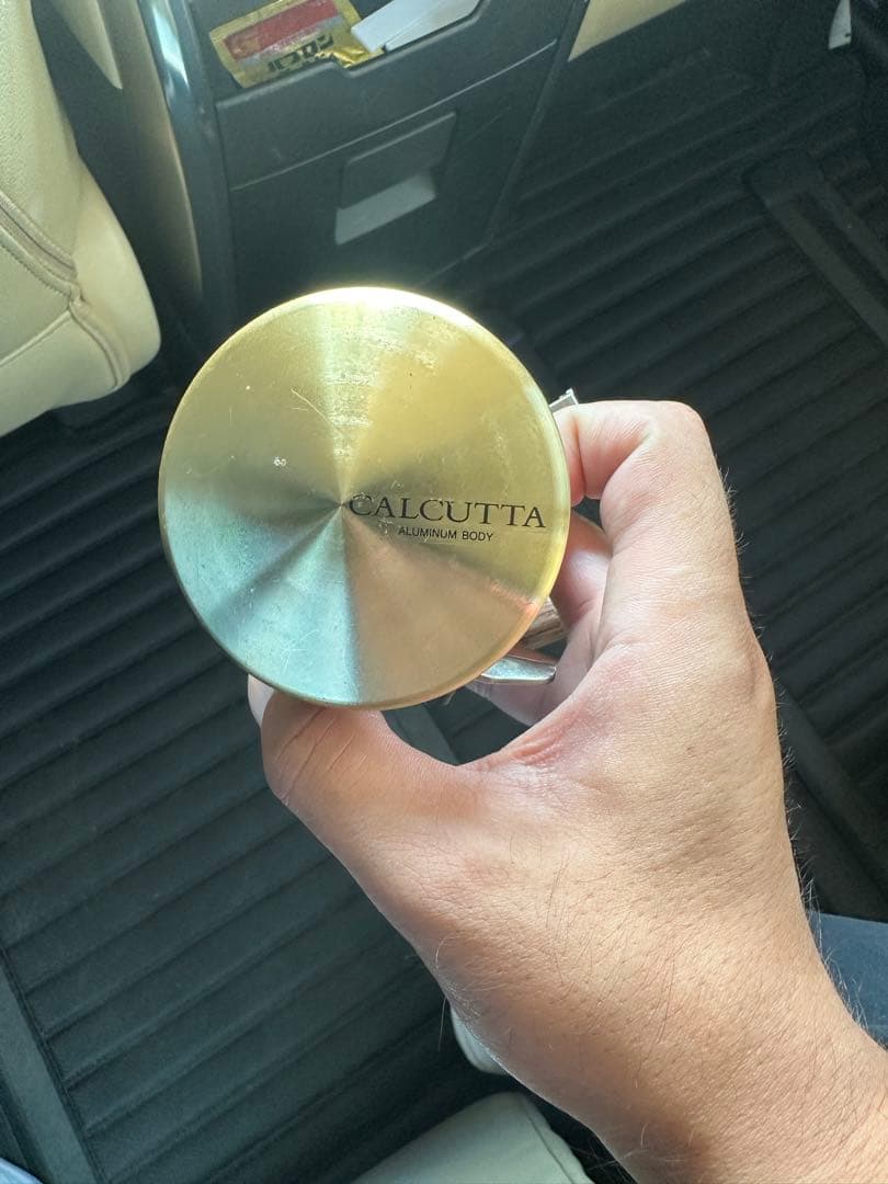 SHIMANO CALCUTTA 700 ベイトリール