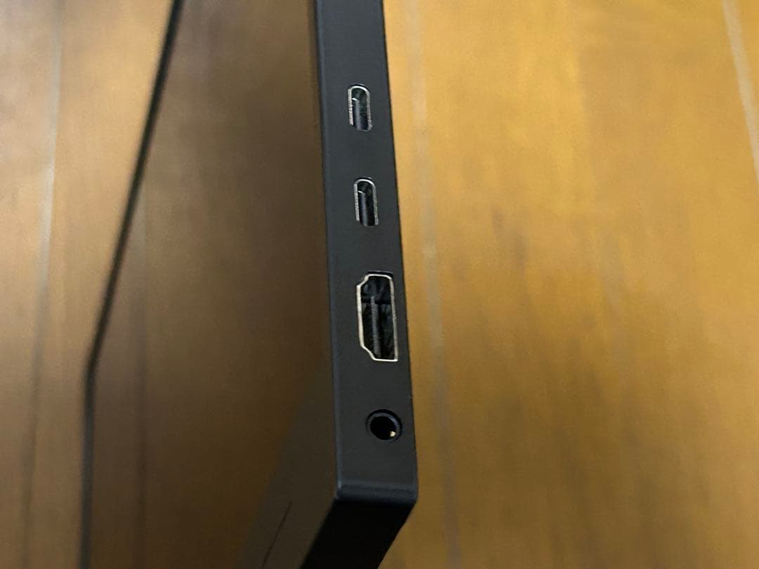 EVICIV 17.3インチ 4K モバイルモニター VESA対応