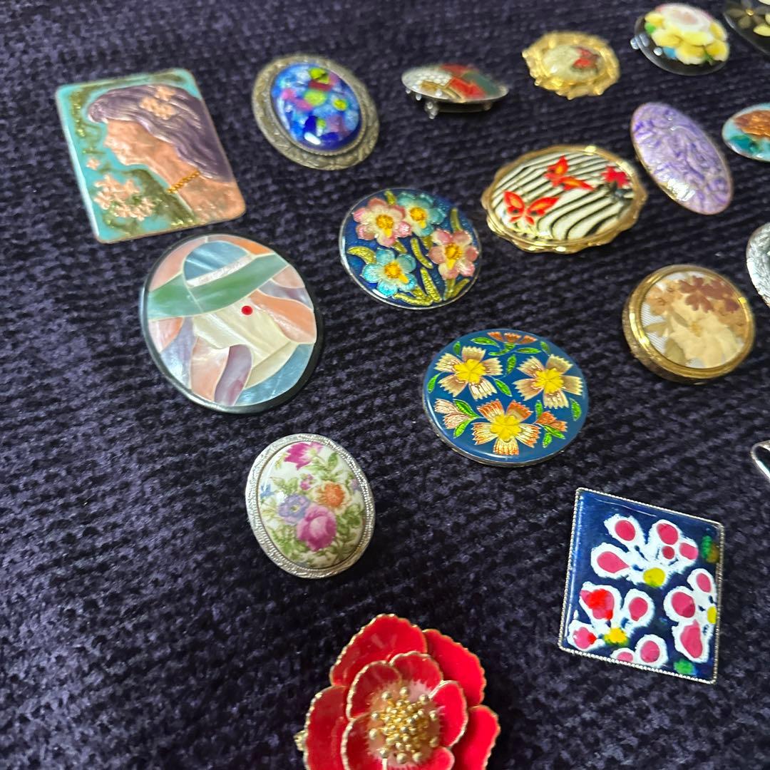 【vintage】昭和レトロ　ブローチ　まとめ売り　50点以上　大量