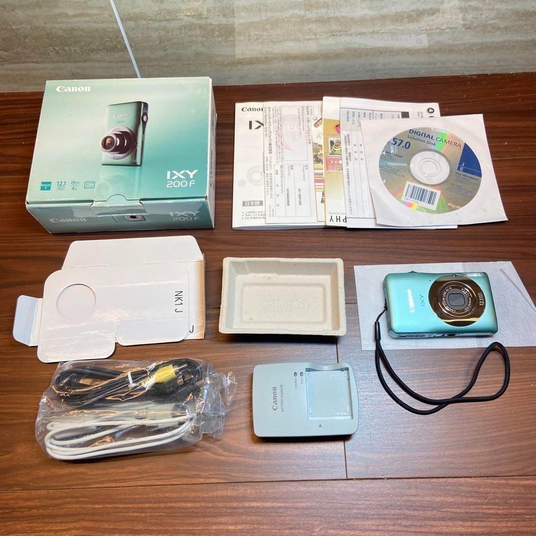 Canon IXY 200F デジカメ ほぼ新品 3736