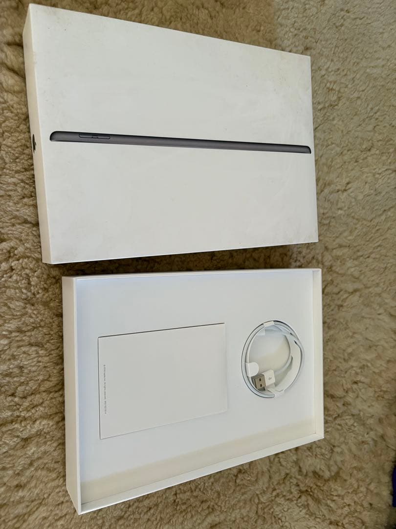 iPad (第7世代) Wi-Fi 128GB スペースグレー