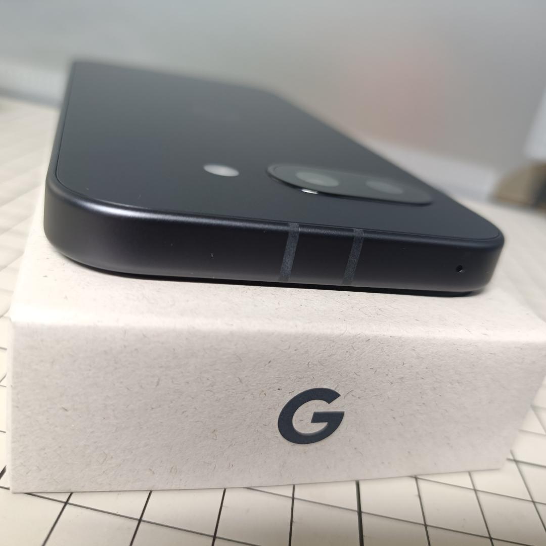Google Pixel 9a 128GB Obsidian 未使用