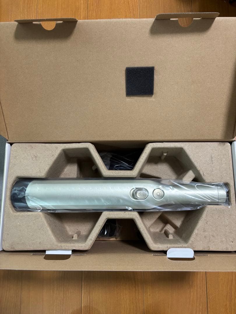 Shark EVO POWER 充電式ハンディクリーナー WV251JLS