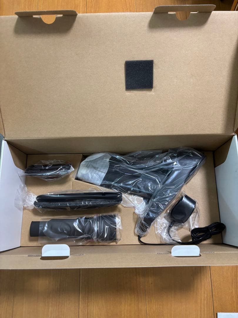 Shark EVO POWER 充電式ハンディクリーナー WV251JLS