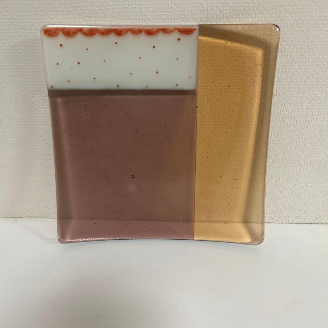 作家　ガラス作家　角皿　四角皿　プレート　ドット　ピンク×オレンジ