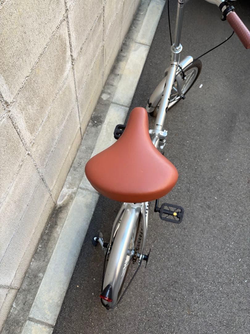 <ほぼ新品>ミニベロ　シルバー