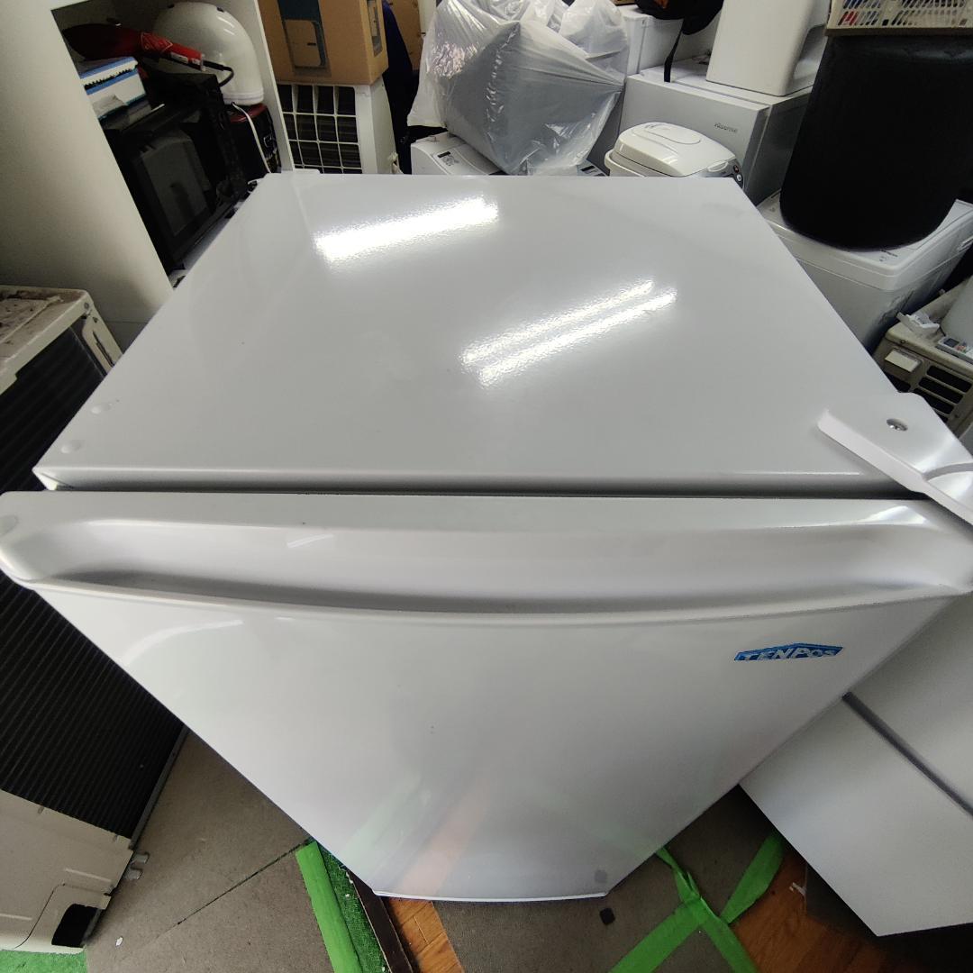 ②大阪市内配送無料 テンボス TBUF-152 冷凍ストッカー 大容量152L