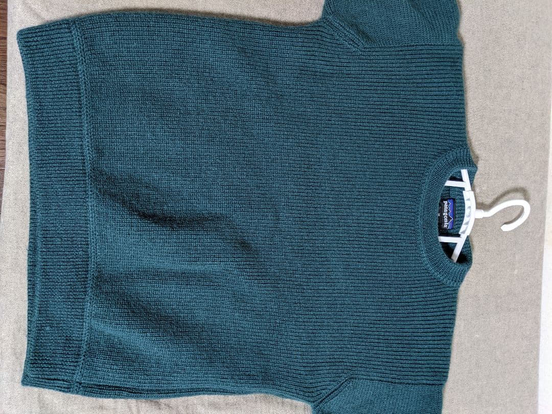 patagonia ダークグリーン セーター M 香港製