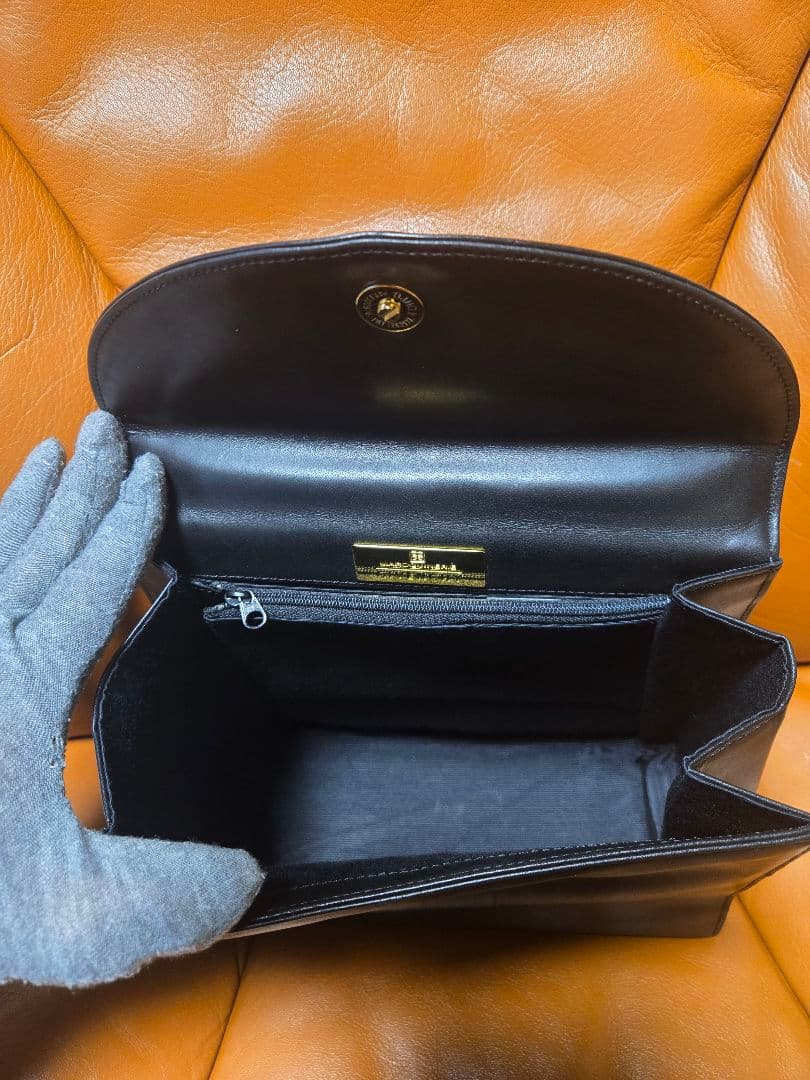 GIVENCHY　ジバンシー　4Gロゴ　ハンドバッグ　フォーマルバッグ　牛革