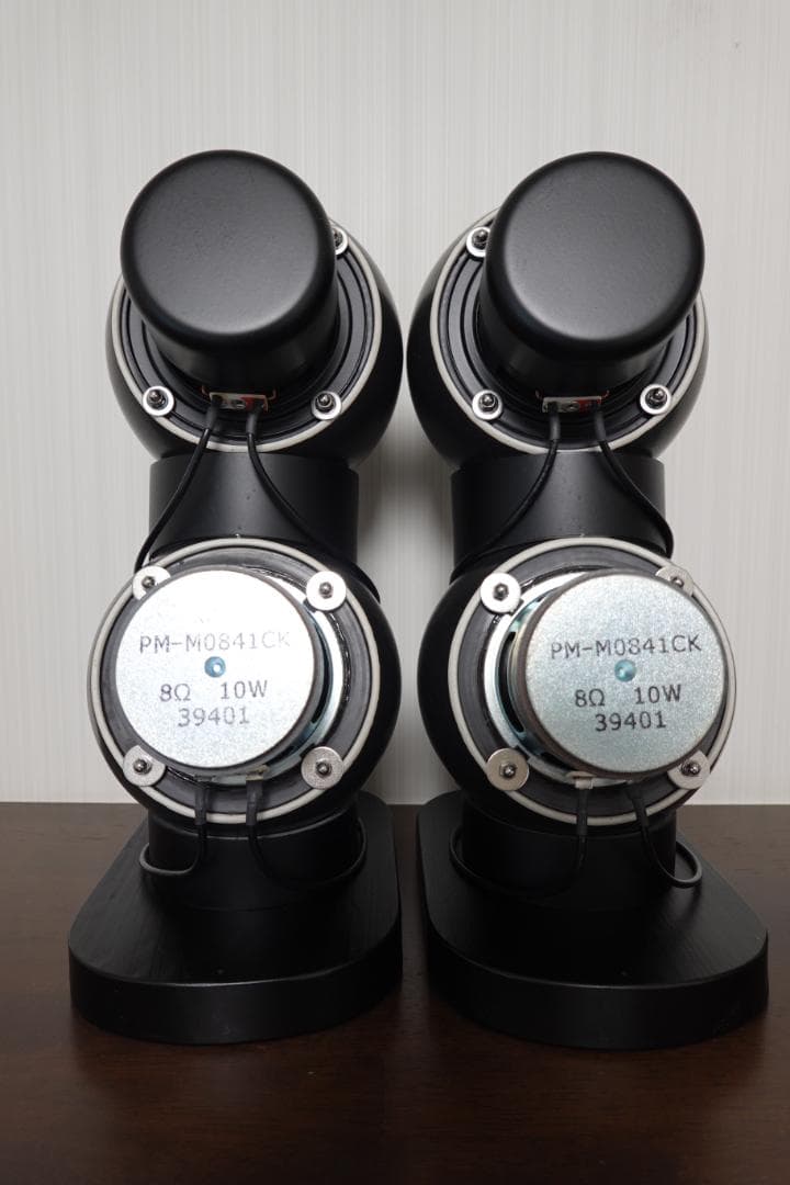 【コーン還流式スピーカー　並列二連式】　ほぼ新品　無指向性・立体音響