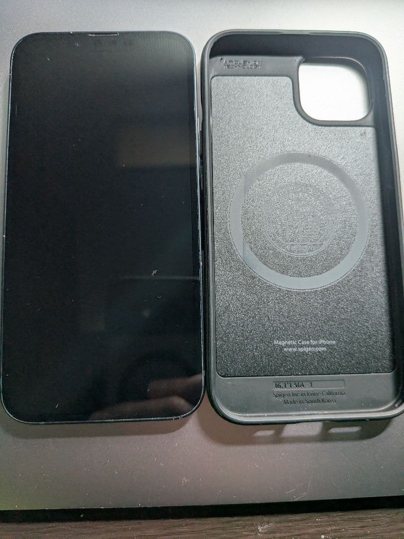 美品　Apple iPhone 13 ブラック 本体 128GB　Spigen