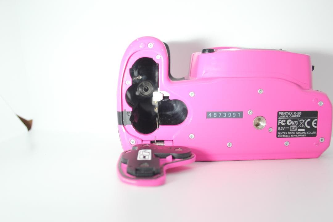 PENTAX K-50 デジタル一眼レフカメラ ピンク　訳あり