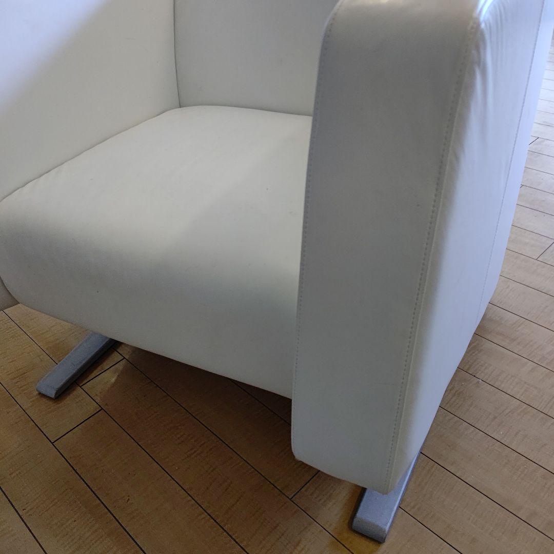 椅子　オフホワイト