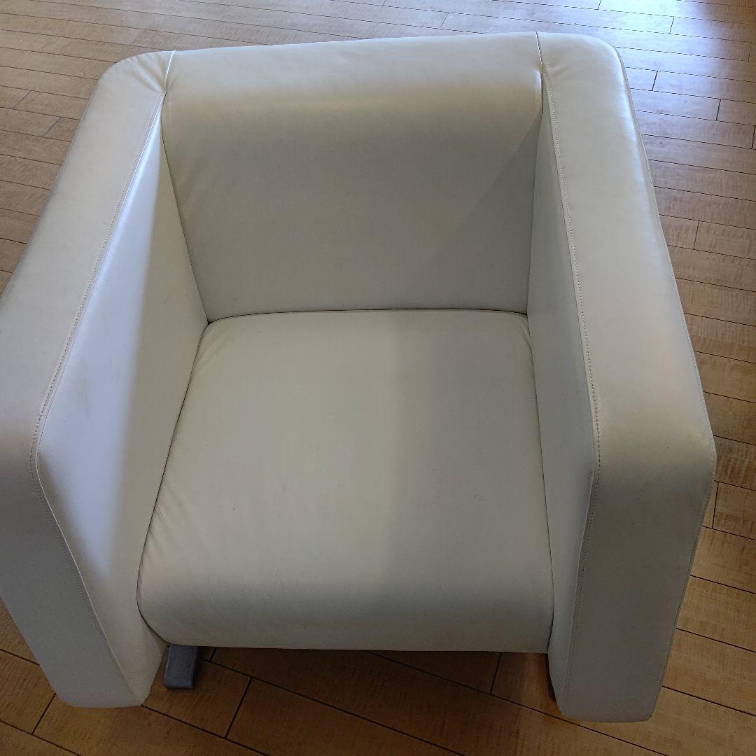 椅子　オフホワイト