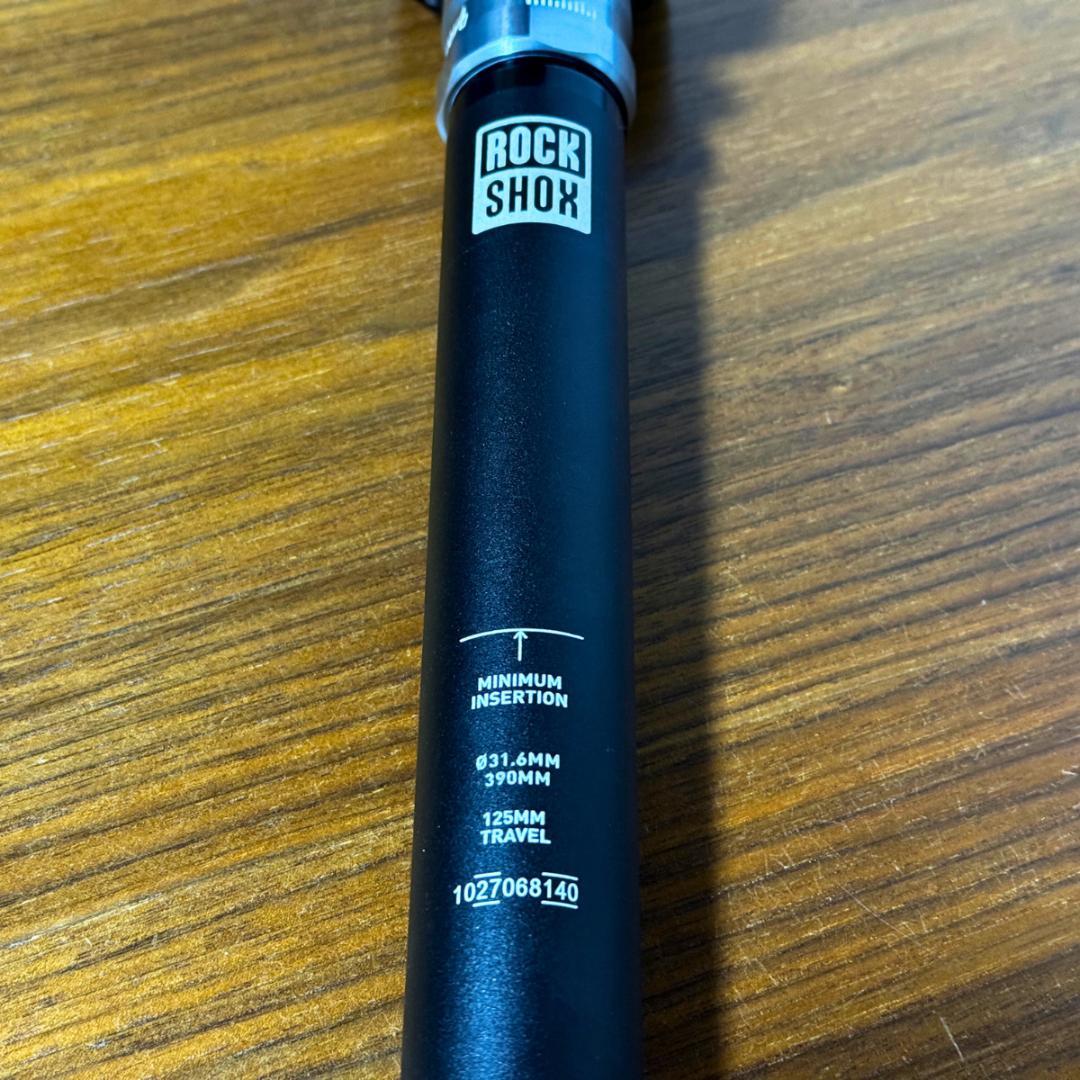 RockShox Reverb AXS ドロッパーシートポスト 125 mm