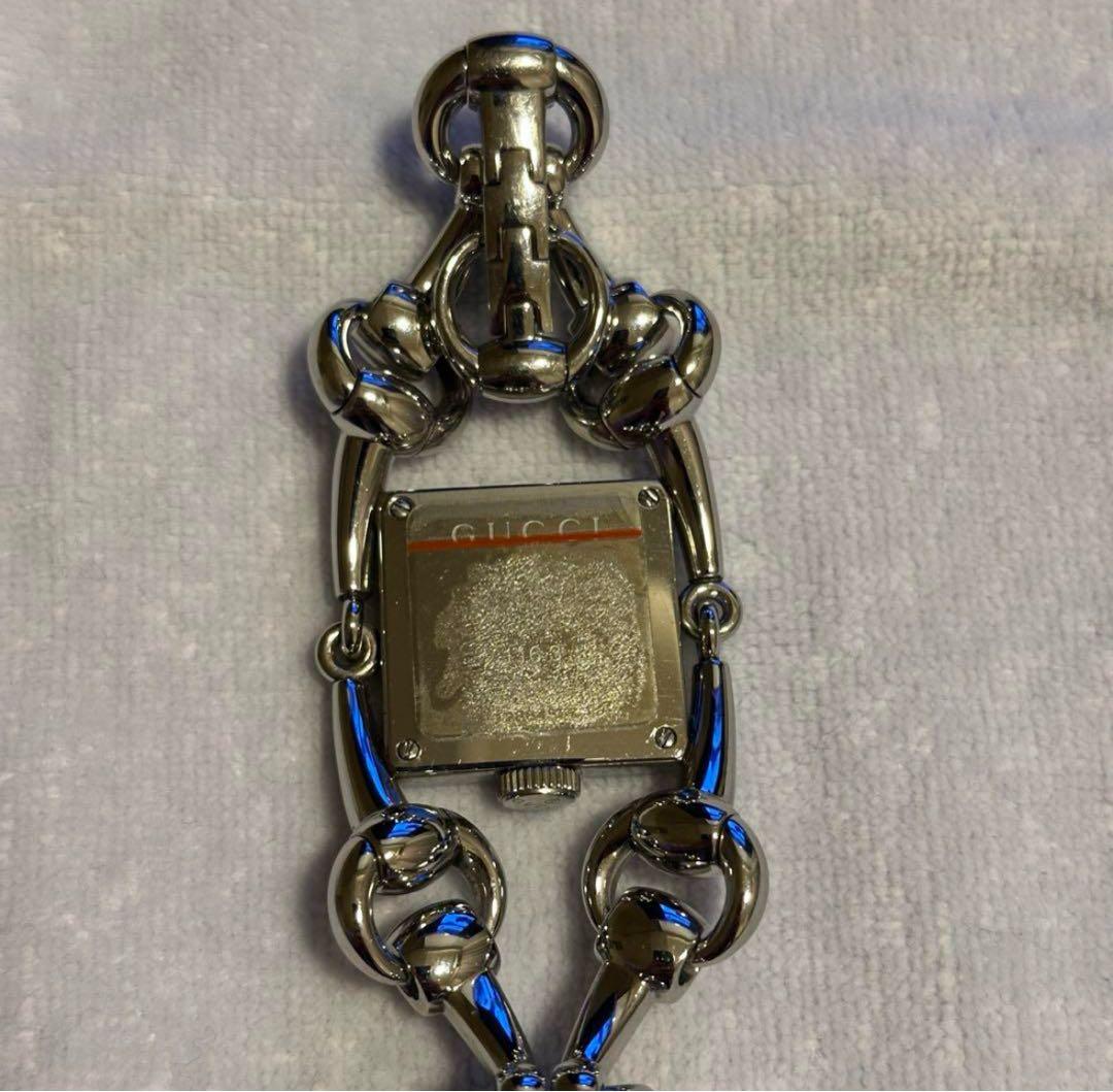 GUCCI レディース　時計　ダイヤモンド　ベゼルスクエア ウォッチ