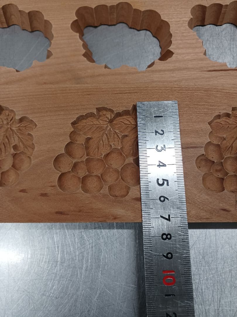 木製 ぶどう模様 和菓子型　木型