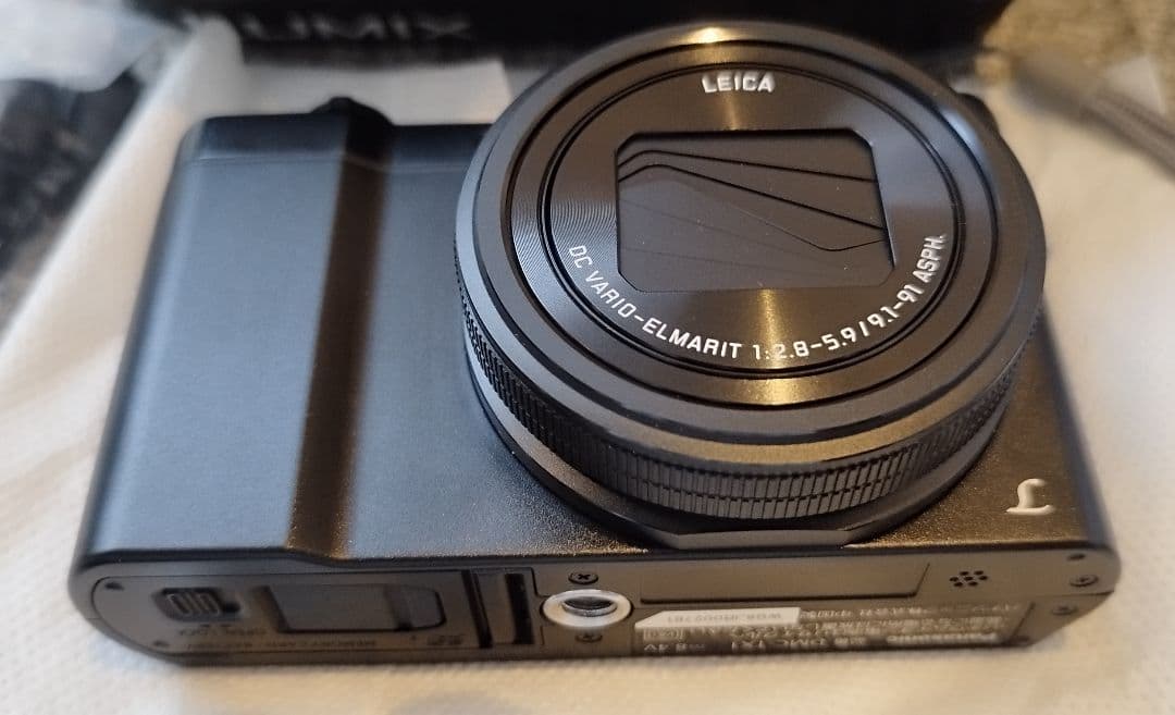 値下げ　Panasonic LUMIX DMC-TX1