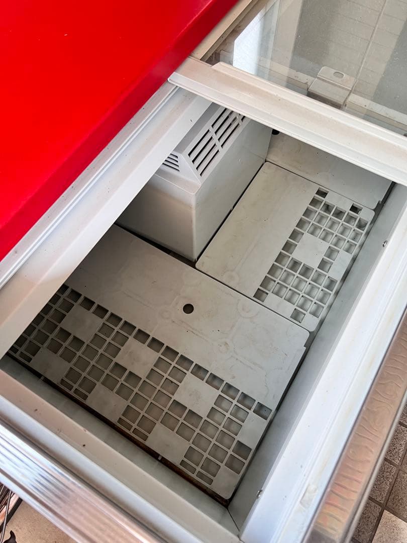 Coca-Cola 冷凍庫 ガラス蓋付き