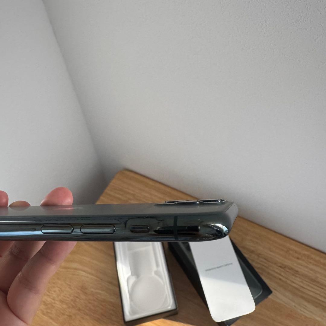 Apple iPhone 11 Pro ミッドナイトグリーン [マイク不良]