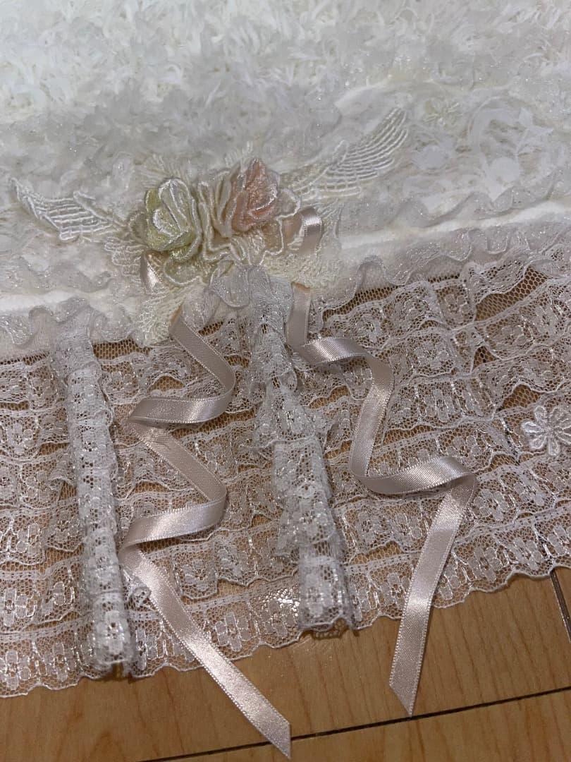 さえら、ヒスクローネの豪華レースマット