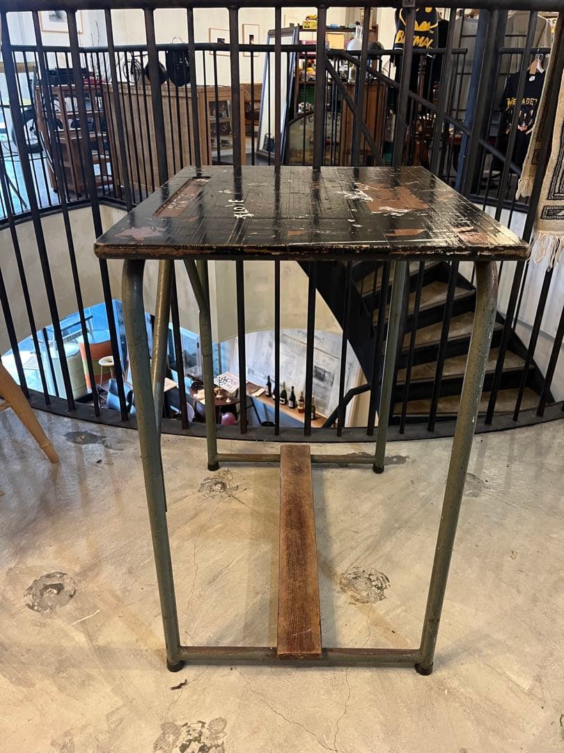 ヴィンテージ　スクールデスク