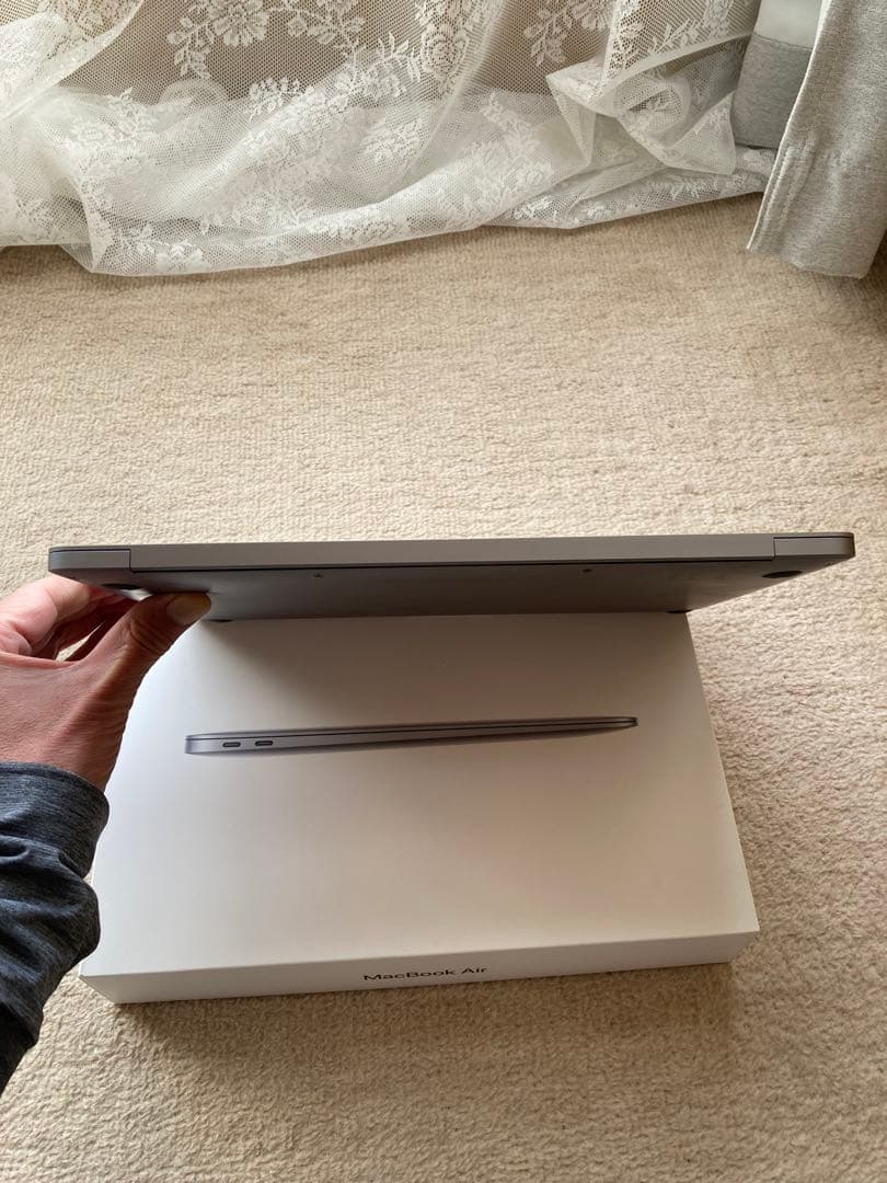 MacBook Air (Retina,13インチ,2018)/MRE82J/A