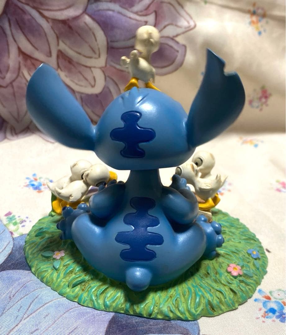 スティッチ アヒル 置物 小物入れ ケース フィギュア ディズニーストア 果物